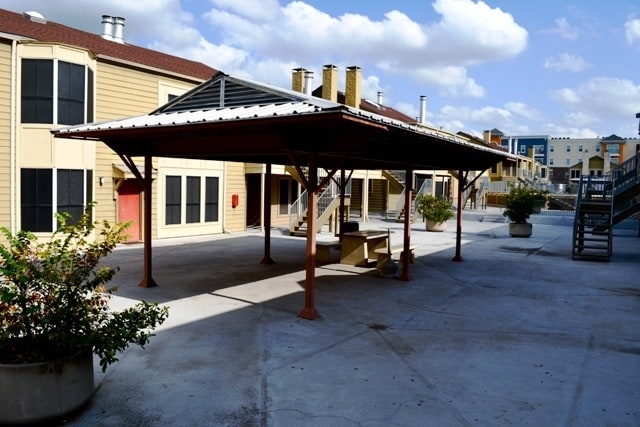 Building Photo - K056 - Orange Tree #79