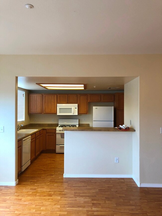 Building Photo - 833 Aspen Peak Loop