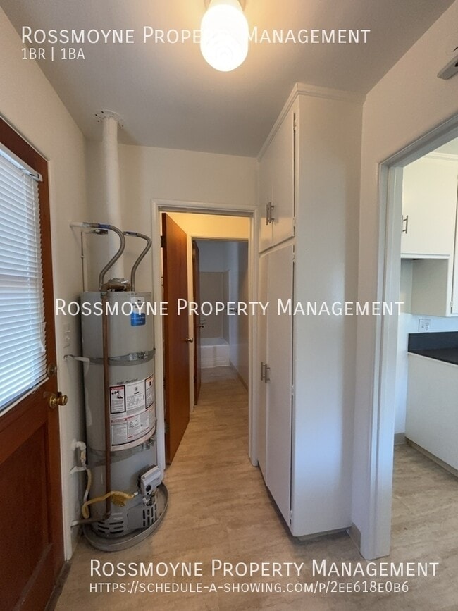 Building Photo - 2425 Florencita-