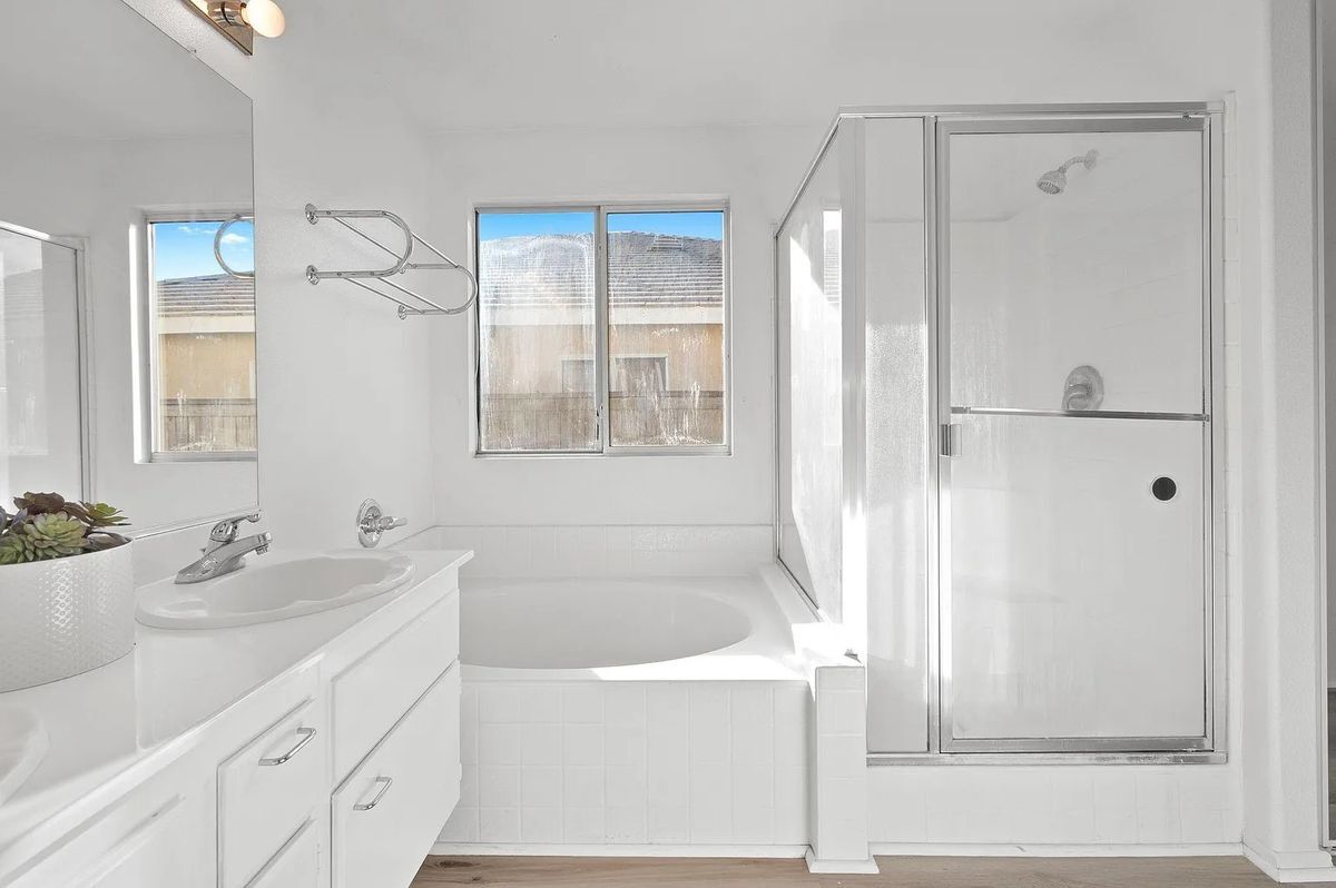 Building Photo - 41617 Beadling