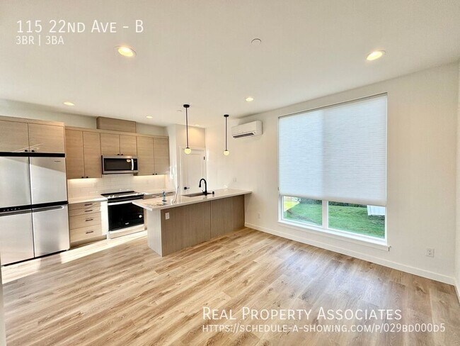 Building Photo - 115 22nd Ave