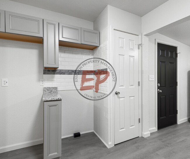 Building Photo - 2509 N 29th St