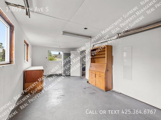 Building Photo - 13059 7th Ave S