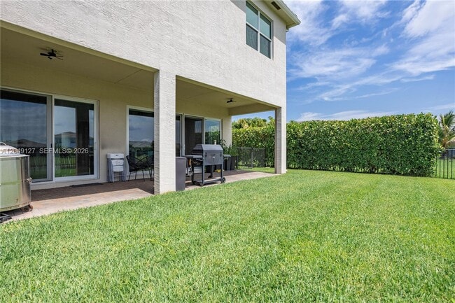 Building Photo - 5850 Whippoorwill Cir