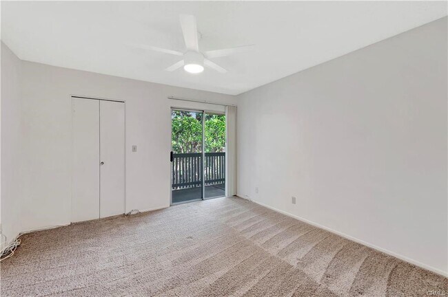 Building Photo - 564 N Bellflower Blvd