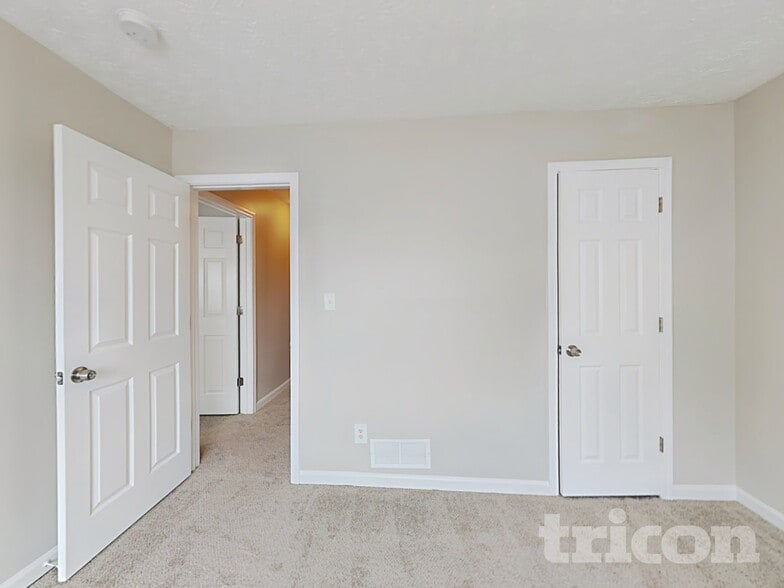 Building Photo - 514 Trinity Tr