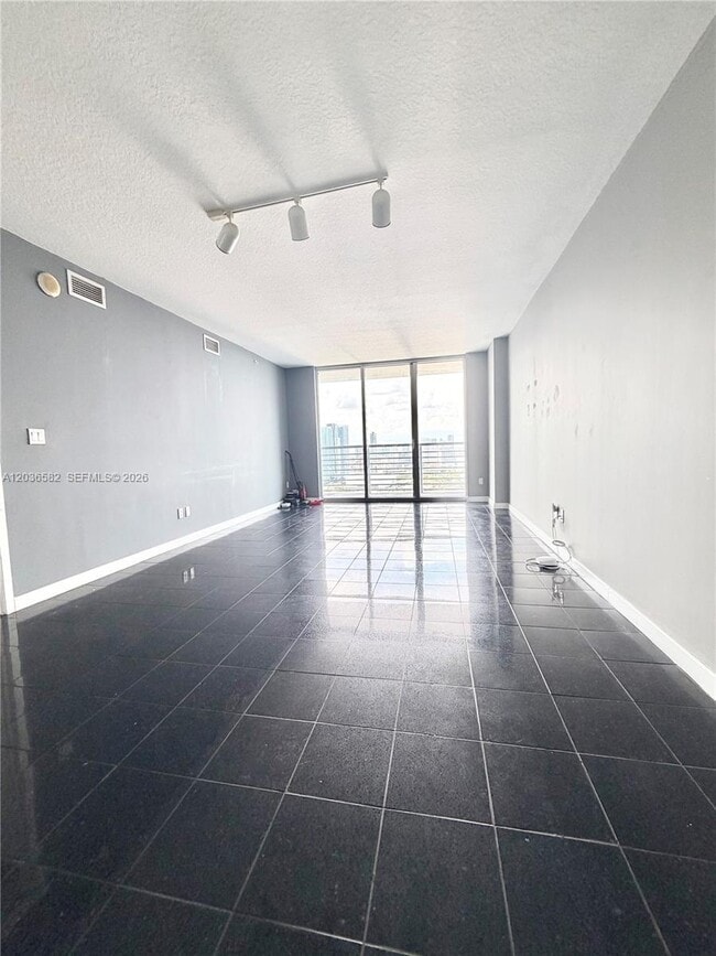 Building Photo - 335 S Biscayne Blvd