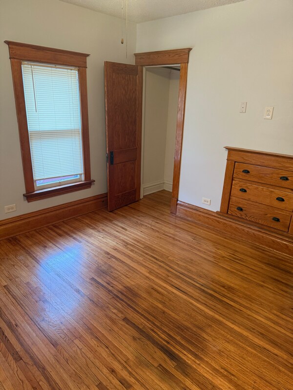 Building Photo - 208-212 Blackhawk St