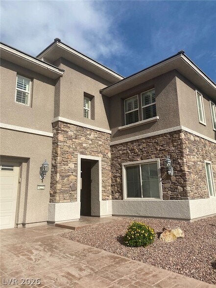 Building Photo - 8225 Broad Peak Dr