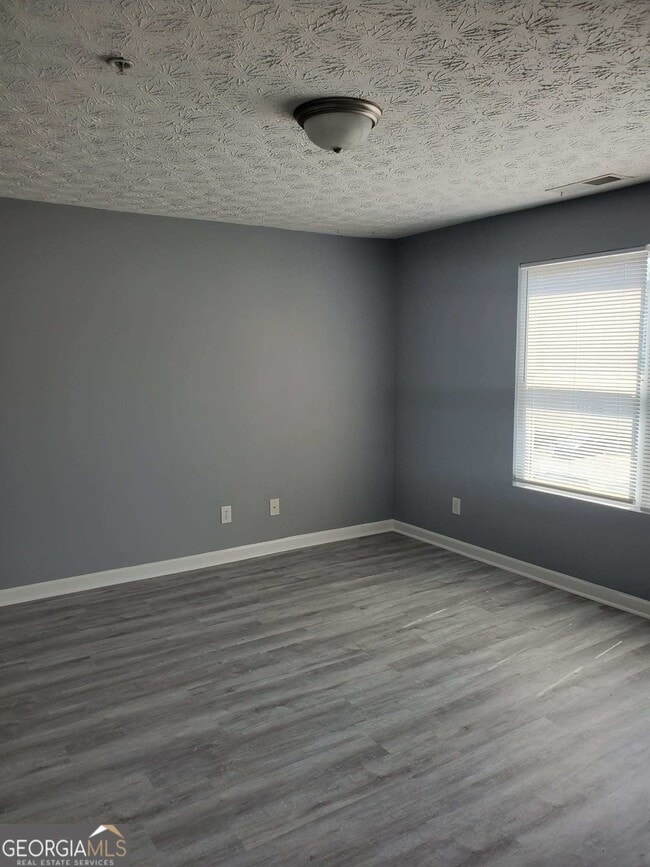 Building Photo - 17301 Waldrop Cove