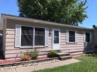 Building Photo - Lovely 3-bedroom Home!