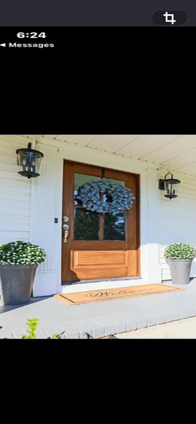 Building Photo - 107 Sugarpine Pl