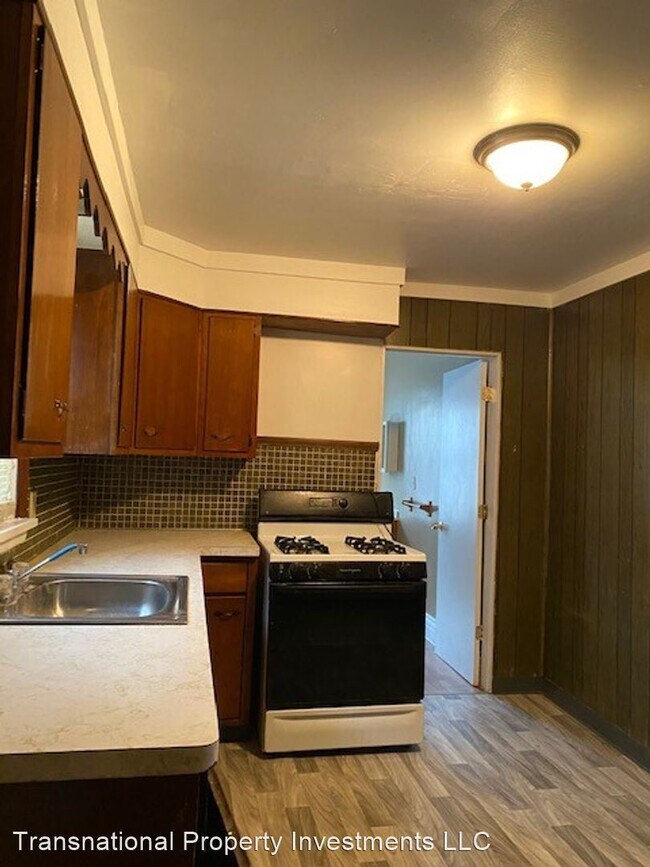 Building Photo - 3 br, 1.5 bath House - 8602 Jeffries Avenue