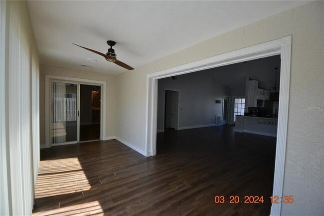 Building Photo - 2212 Stonemill Dr