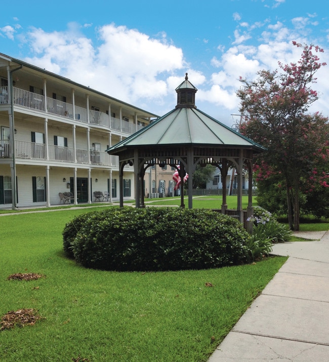 St. Joseph Apartments 600 7th St Gretna LA 70053 Apartment Finder