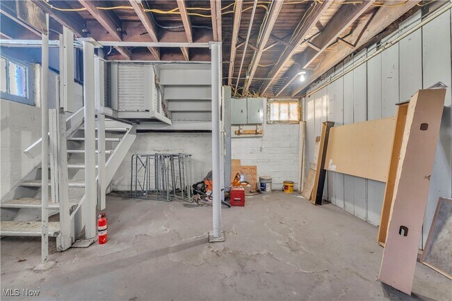 Building Photo - 54 W Grace St