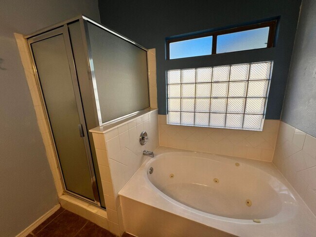 Building Photo - Perfect Cul-De-Sac Home just for you!