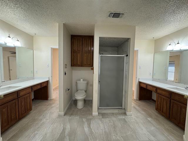 Building Photo - 510 Betsy Ross Dr