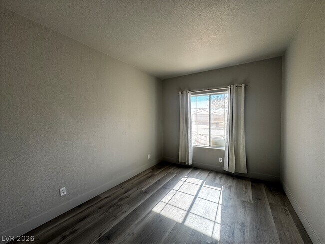 Building Photo - 7232 Deer View Ct