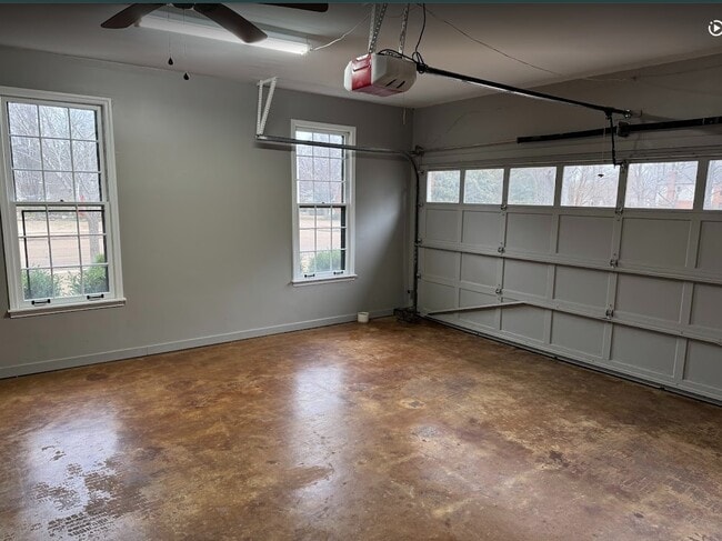Building Photo - 2064 Prestwick Dr