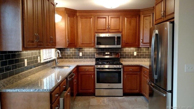 Building Photo - 1 Hamilton St