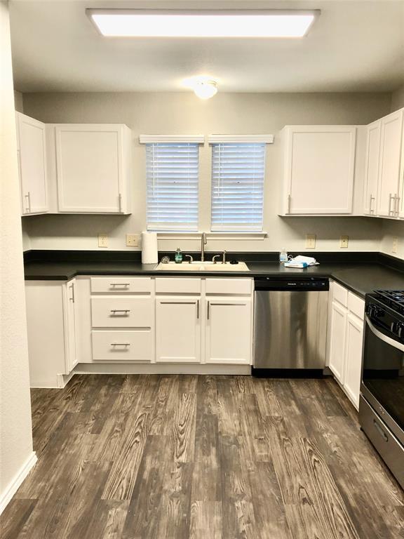 Building Photo - 1514 Carriage Hills Trail