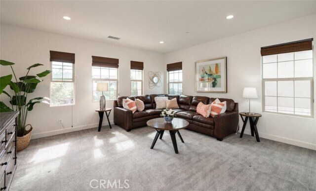 Building Photo - 101 Windswept