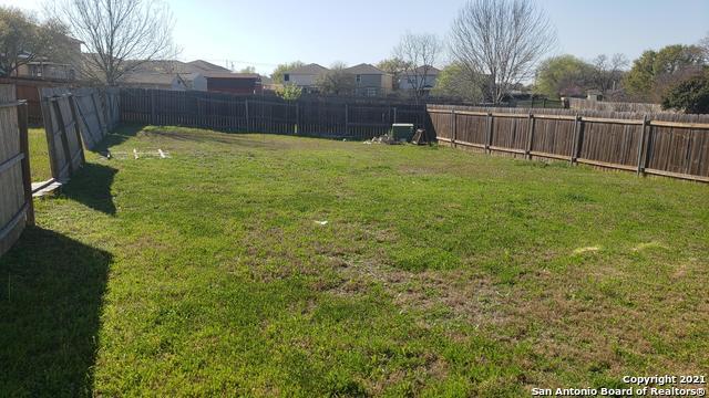 Building Photo - 4311 Lakeway Dr