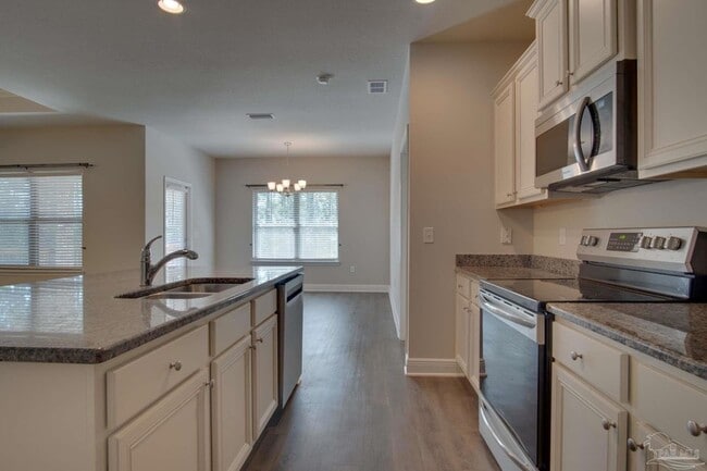 Building Photo - 6239 Ladera Trail