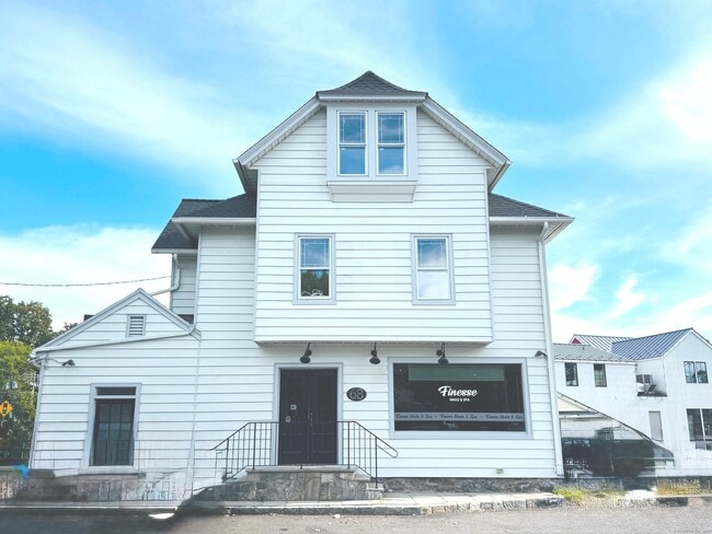 Primary Photo - 66 Church Ln