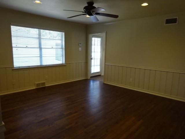 Building Photo - 7104 Haverford Rd