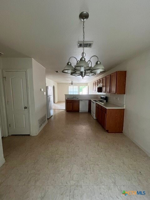 Building Photo - 407 Brittney Way