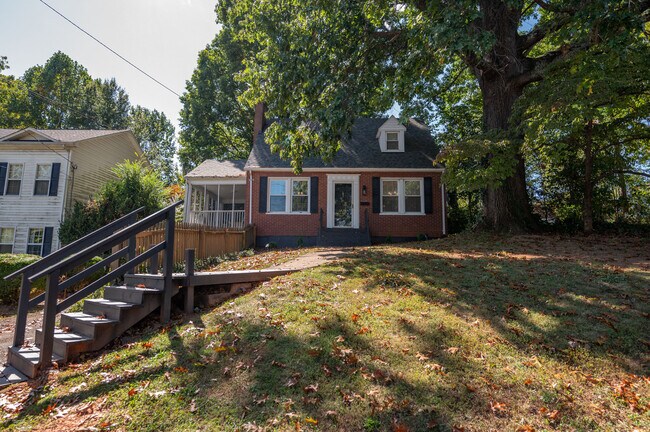 Building Photo - 1019 Chowan Ave
