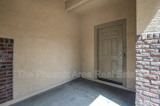 Building Photo - 43476 Caven Dr
