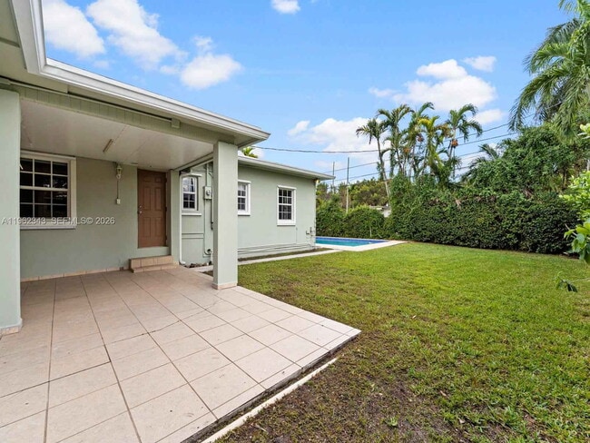 Building Photo - Southwest 47th Street, Miami, FL 33155 - 3 BR 1 BA single-family home