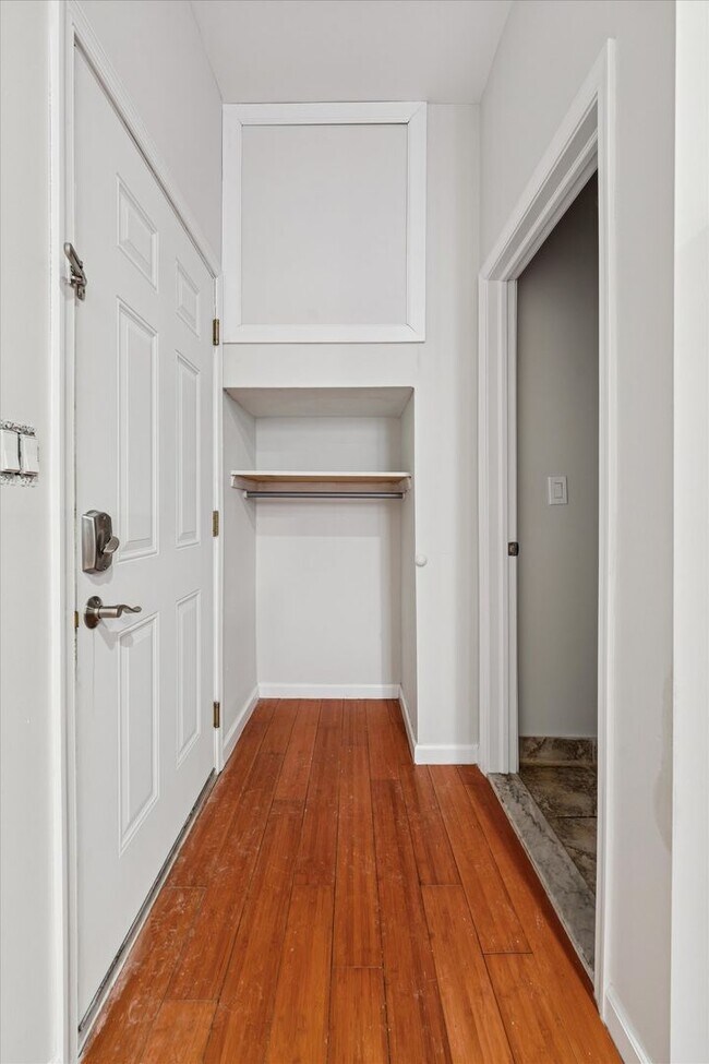 Building Photo - Large New Studio in Washington Square West