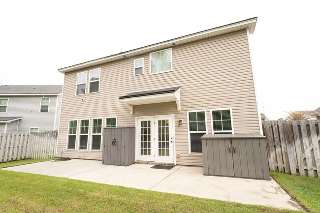 Building Photo - Coming Available!