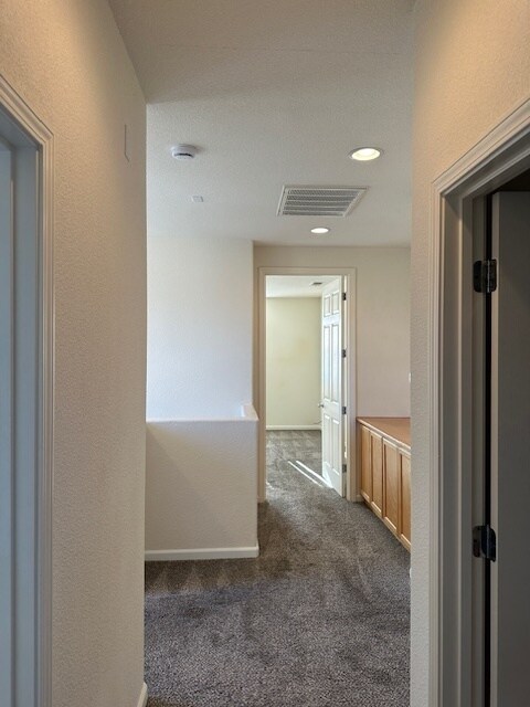 Building Photo - Patterson, Diablo Grande 3 bedroom 2.5 Bathroom Home.