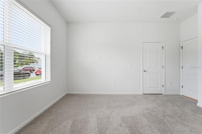 Building Photo - 2228 Red Sun St