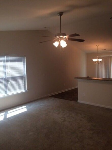 Building Photo - 140 Keaton Brook Drive