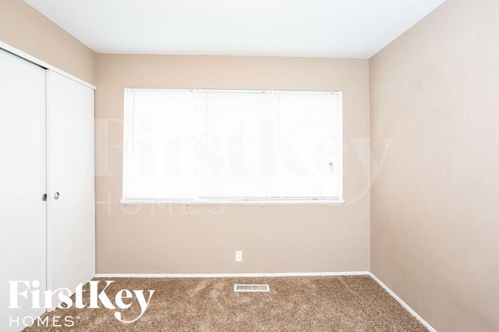 Building Photo - 3310 Hambletonian Dr