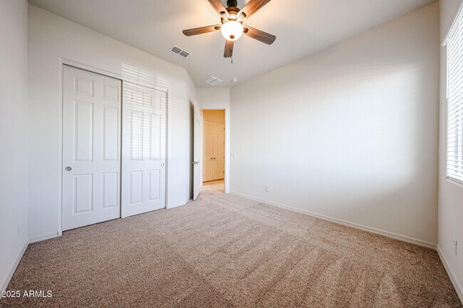 Building Photo - 24885 N 170th Dr