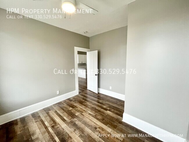 Building Photo - 2179 W 11th St