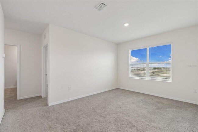 Building Photo - 8454 Ender Hls Dr