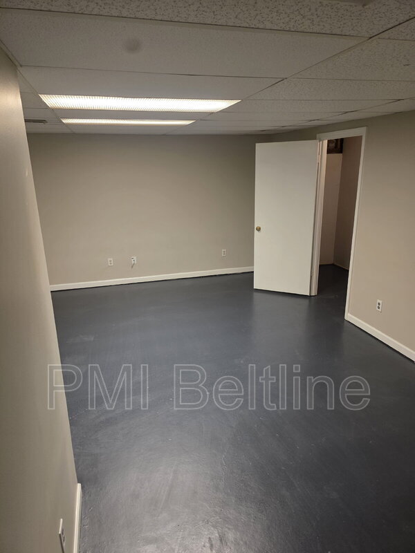 Building Photo - 2663 Arbor Glen Pl