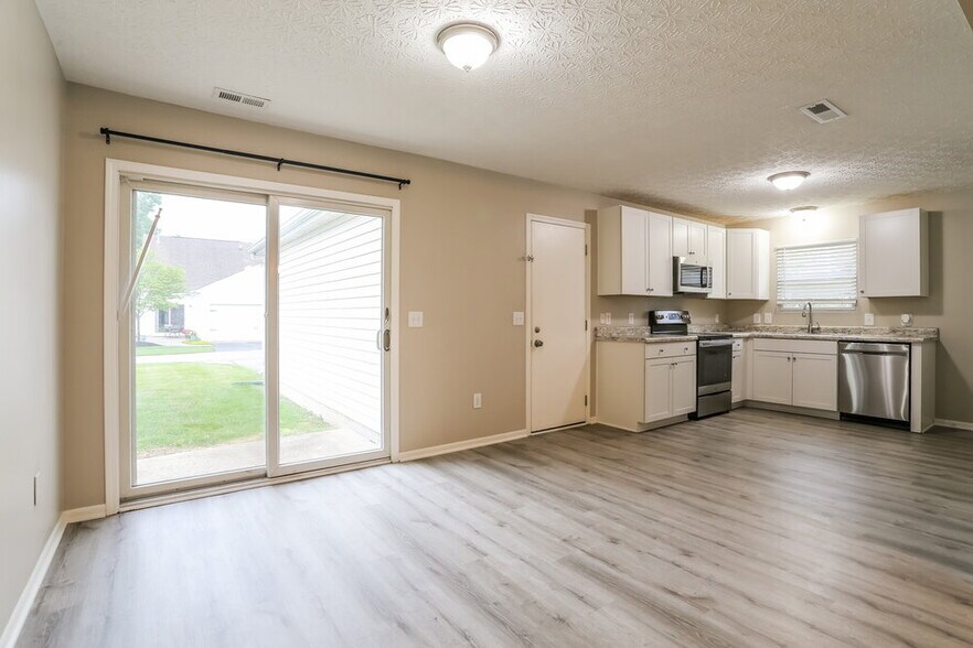 Building Photo - 8736 Arrowtip Ln