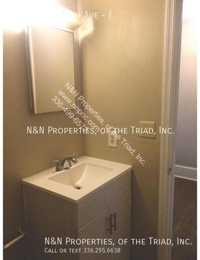 Building Photo - 3620 Yarbrough Ave