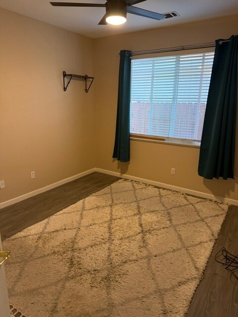 Building Photo - 508 Lassen Way