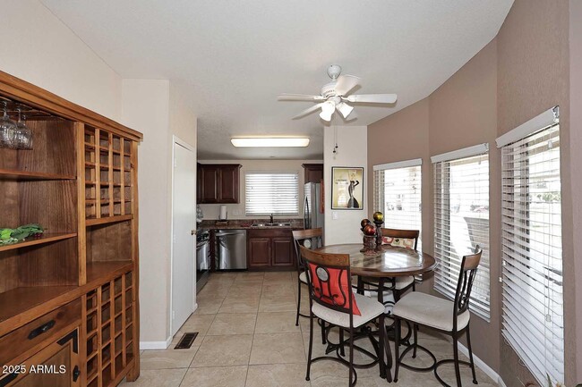 Building Photo - 6066 S Oakmont Dr