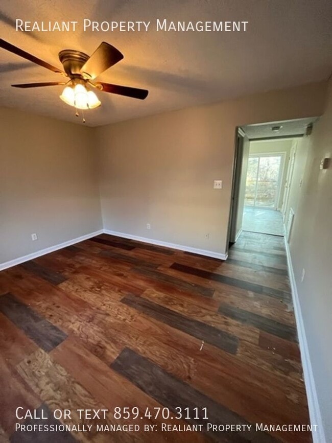 Building Photo - 108 Floyd Ct